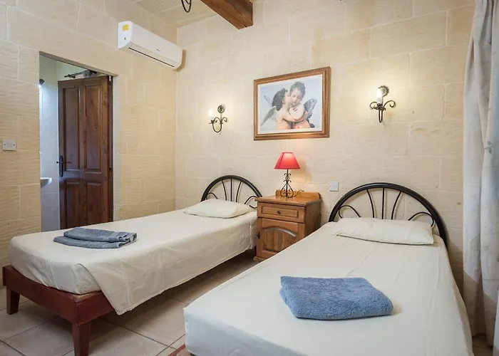 Ferienhaus 3 Bedroom With Private Pool And Views