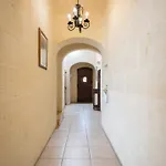 3 Bedroom With Private Pool And Views *